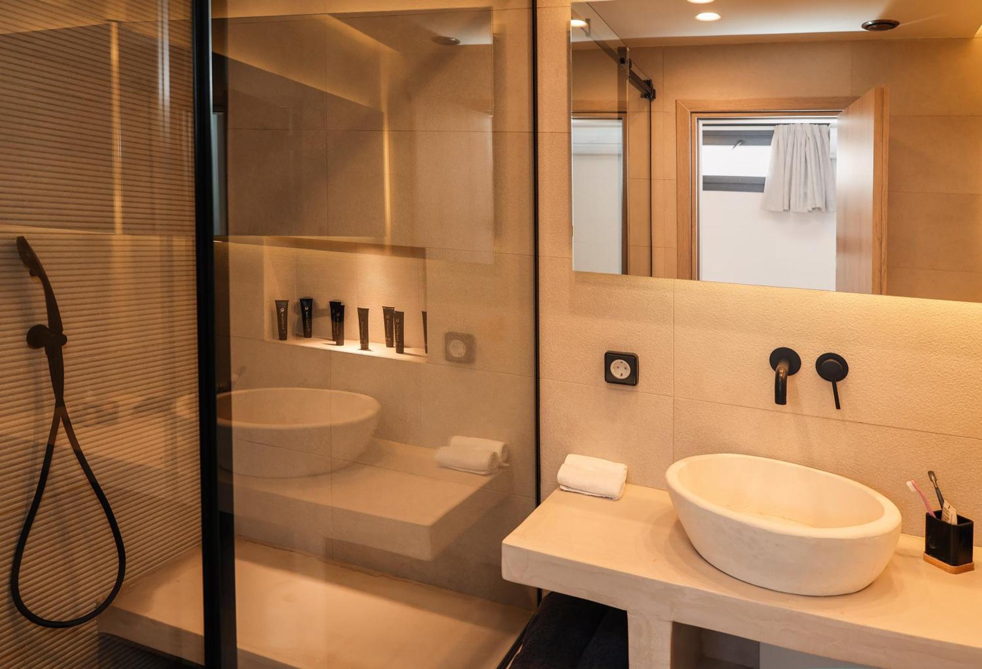 North Wind Luxury Suites Oia  Exterior foto